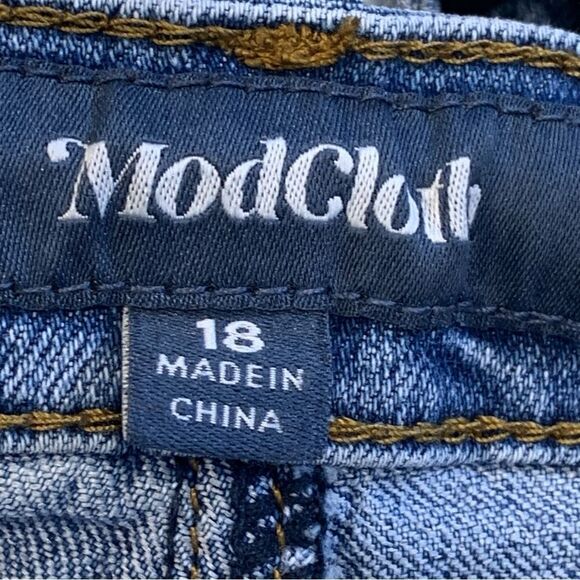 ModCloth Denim Shorts Rolled Cuff Size 18 - Picture 5 of 9